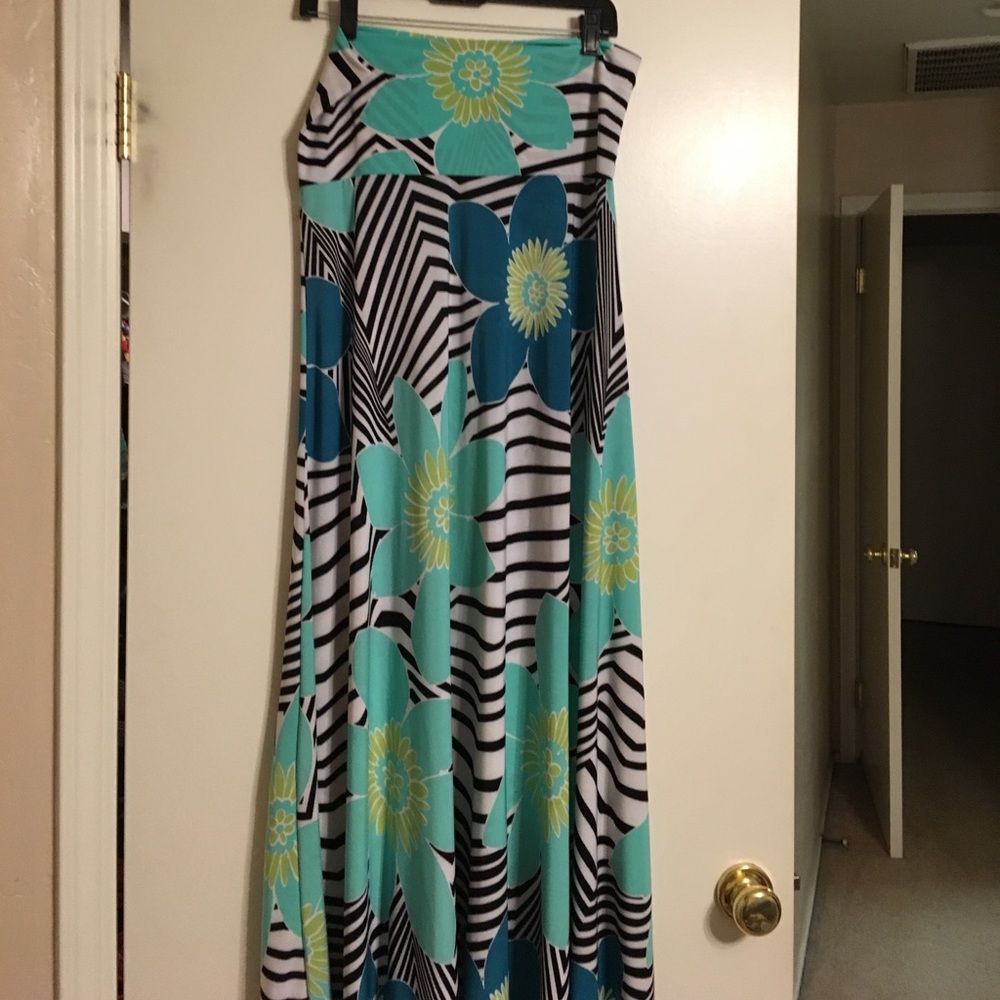 LulaRoe maxi skirt