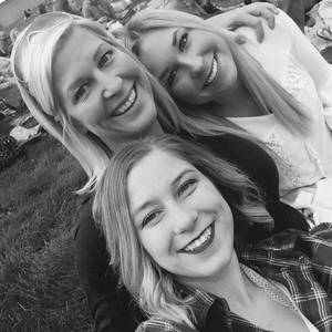 Meet your Posher, Savannah