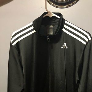 Addidas track jacket 😍👌🏻