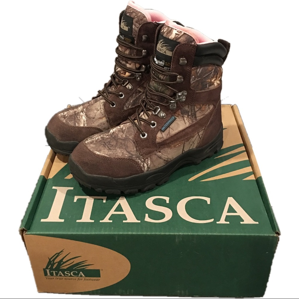 Itasca Camo & Pink Winter/Hunting Boots