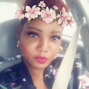 Meet your Posher, Alexandra