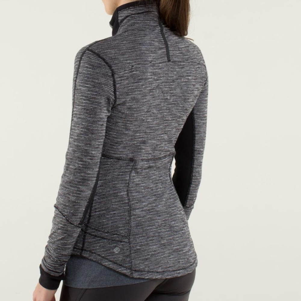 Lululemon Base Runner Grey Pullover - image 8
