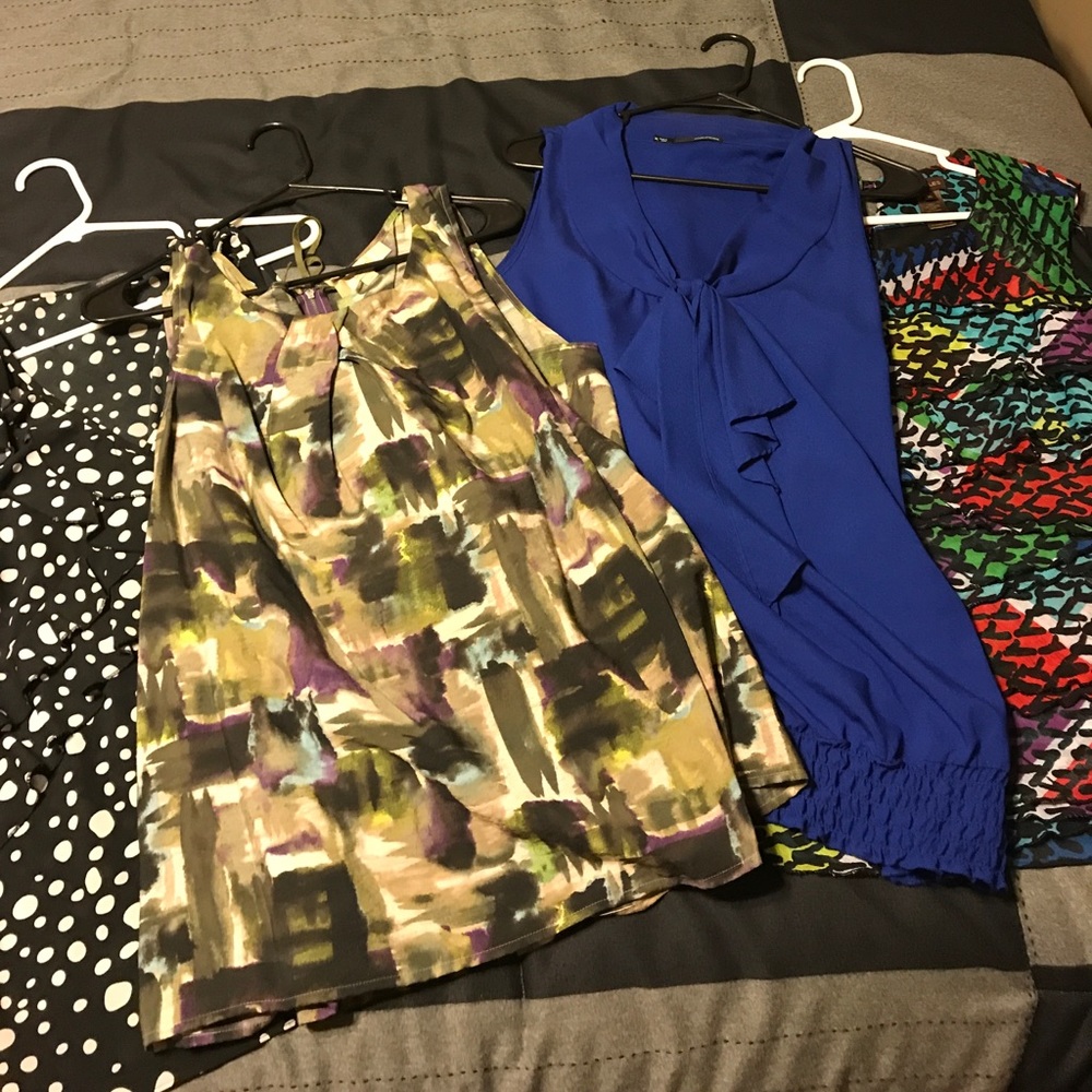 4 tank tops Great to layer and bright colors Sz xl