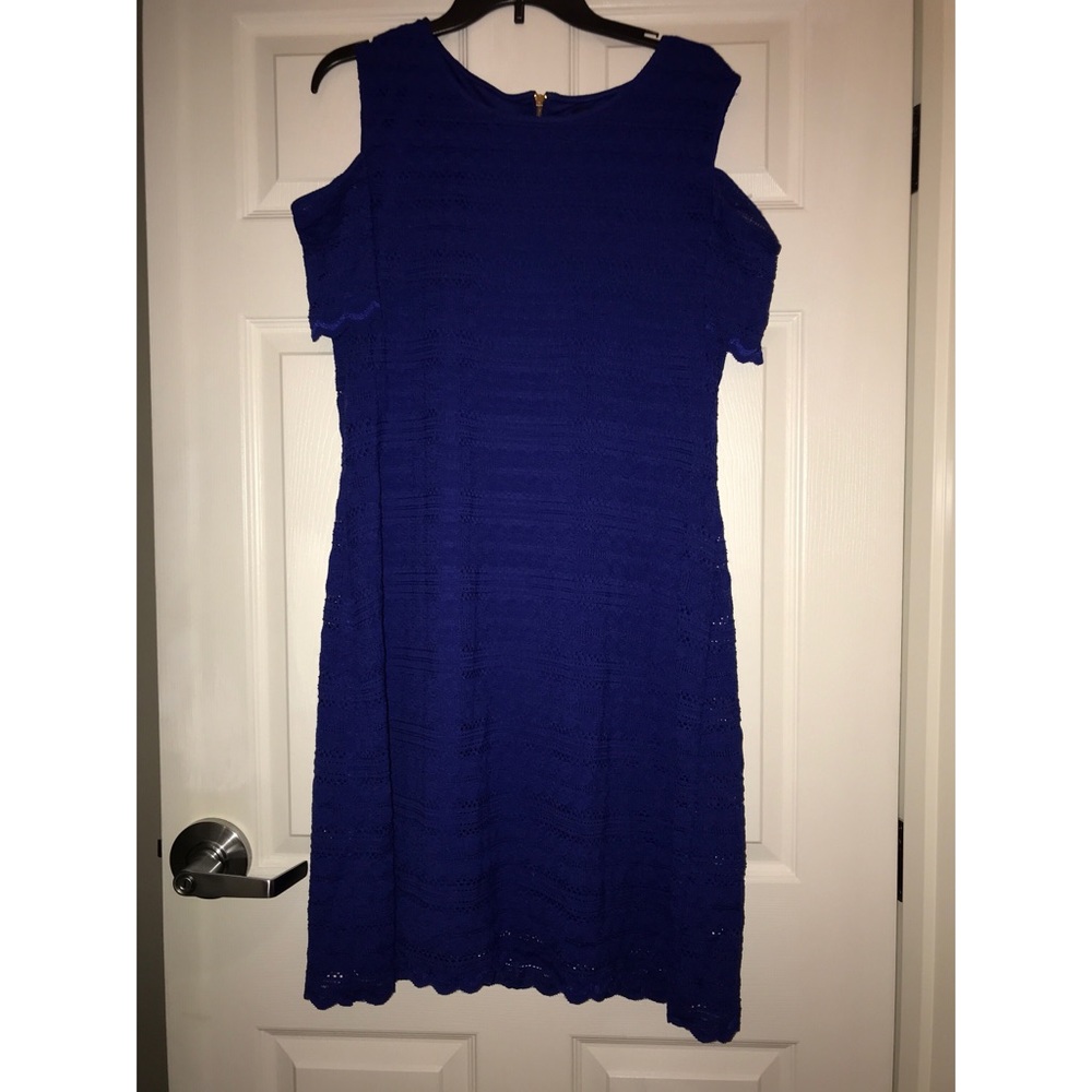 Lace dress