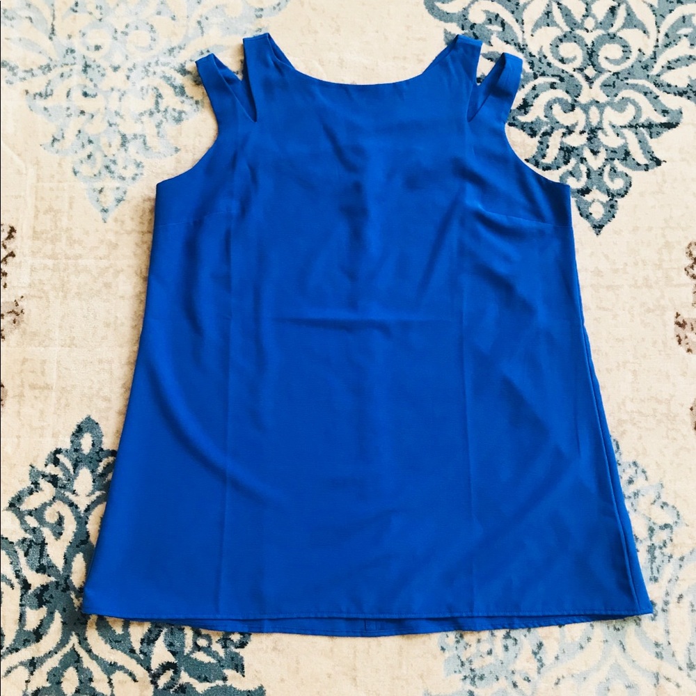 Seth Aaron Shoulder Detail Top