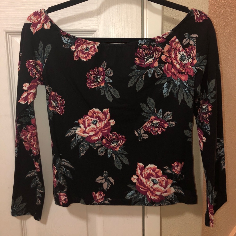 Floral Off The Shoulder Quarter Sleeve Top