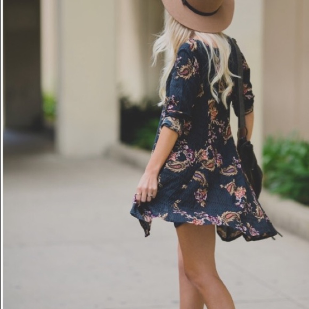 Tallow blue pattern dress from urban outfitters