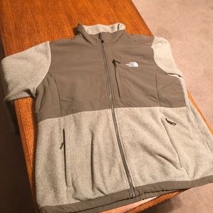 Northface fleece denali jacket.