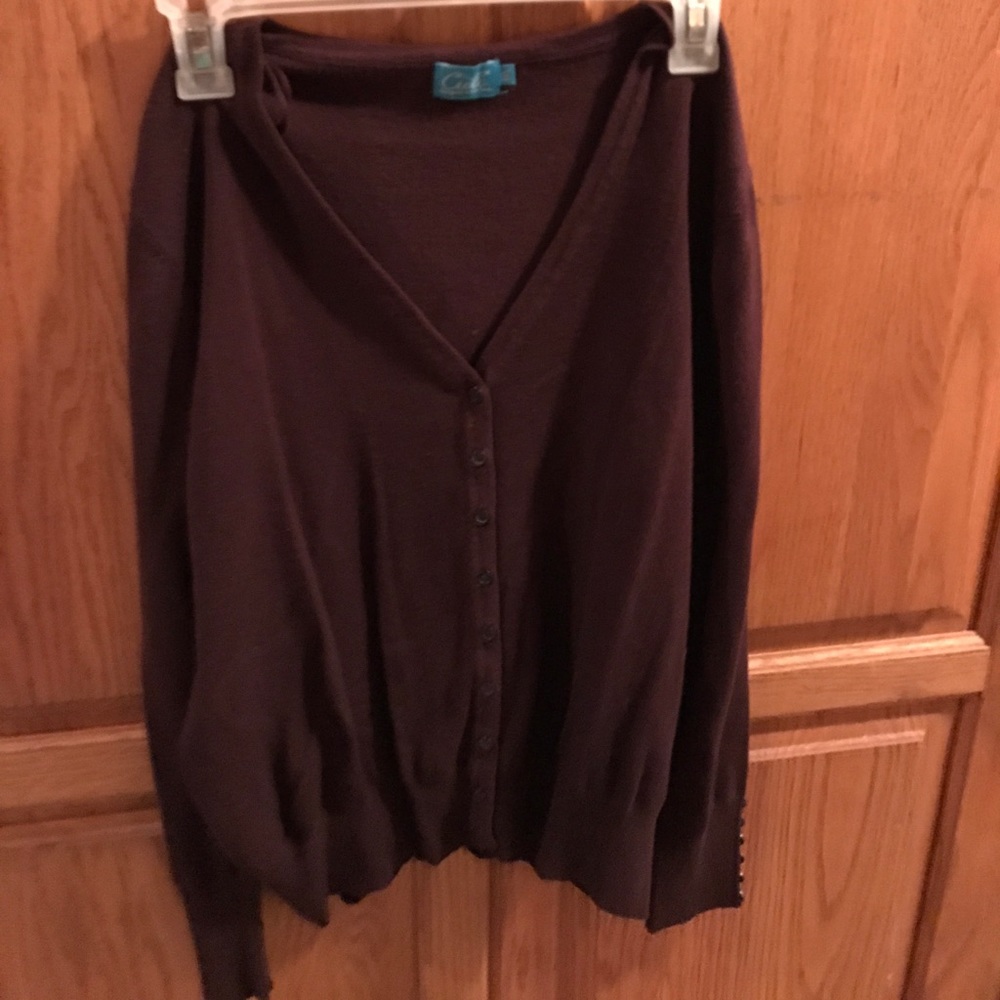 Soft warm deep brown cardigan.