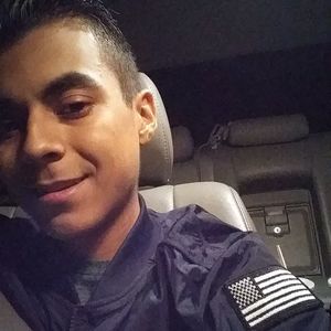 Meet your Posher, Leo