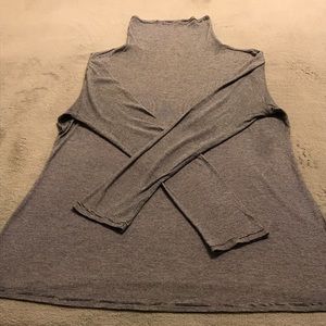 Gap maternity striped turtleneck