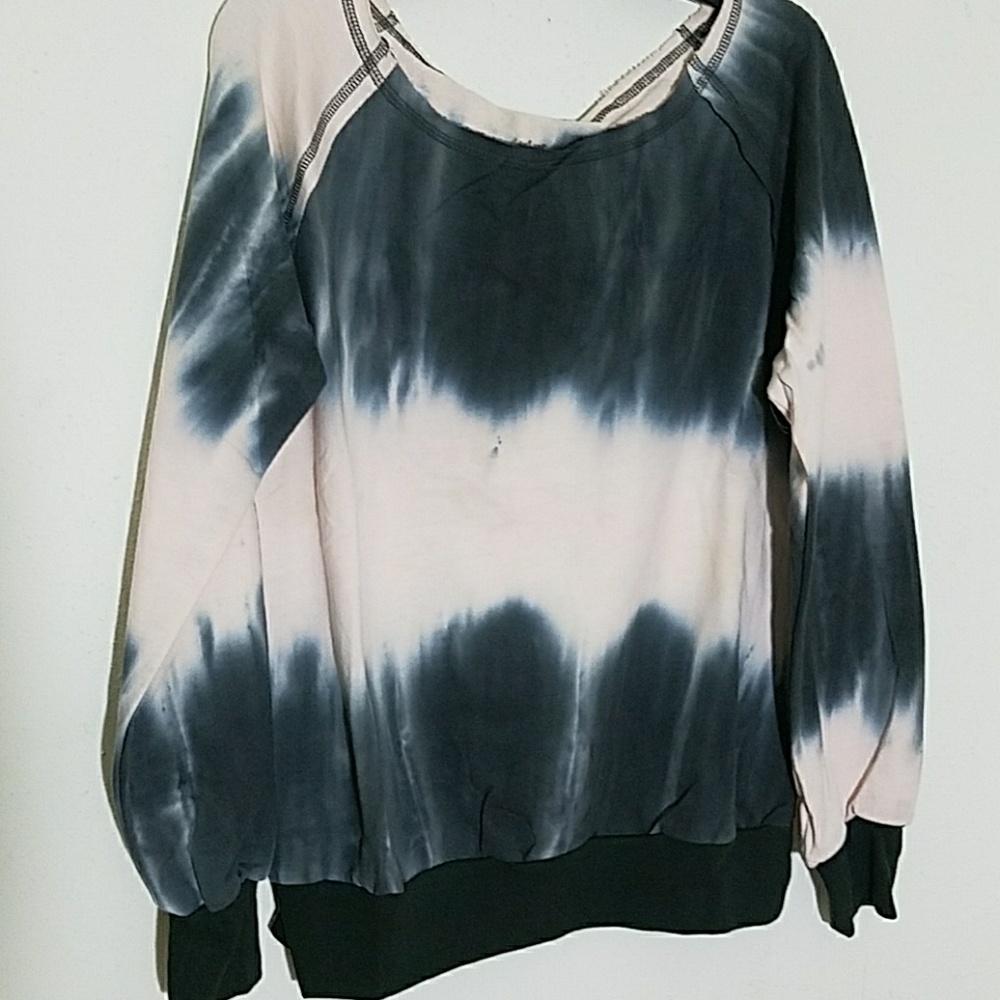 🆕 Tie dye Long Sleeve Lightweight Top