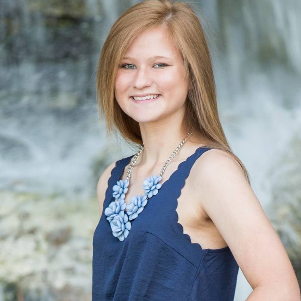 Meet your Posher, Kelly