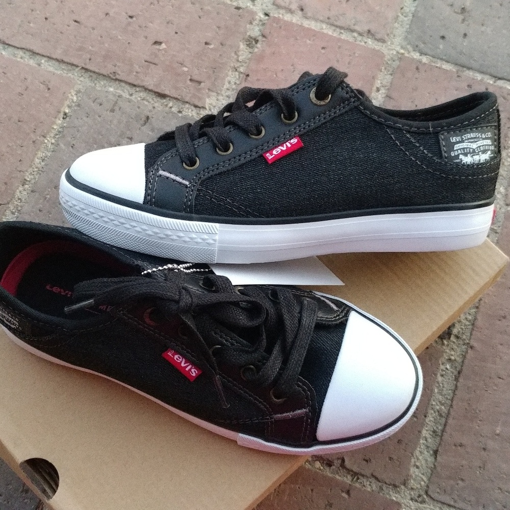Boys Levis Shoes