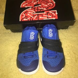 Kyrie Irving shoes size 9c.