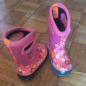 Bogs - Toddler size 7