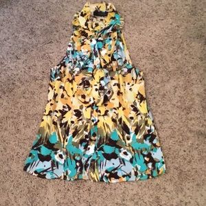 Sold-Sleeveless top size small