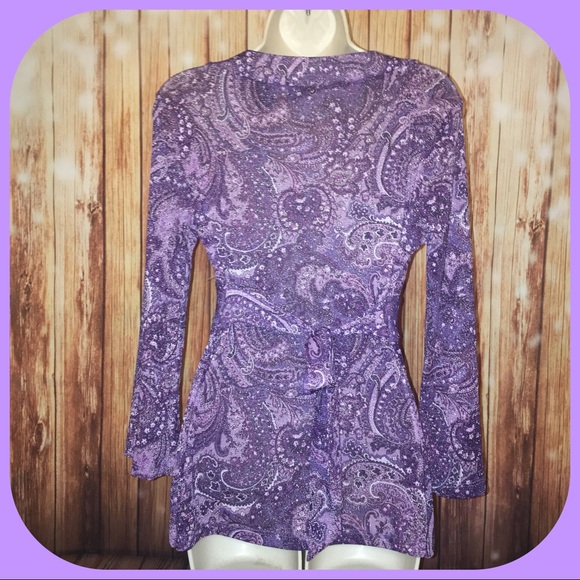 🤷‍♀️Sparkly Purple Blouse🤷‍♀️ - Picture 4 of 5