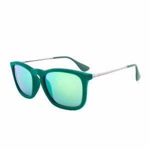 Ray-Ban Chris Velvet
