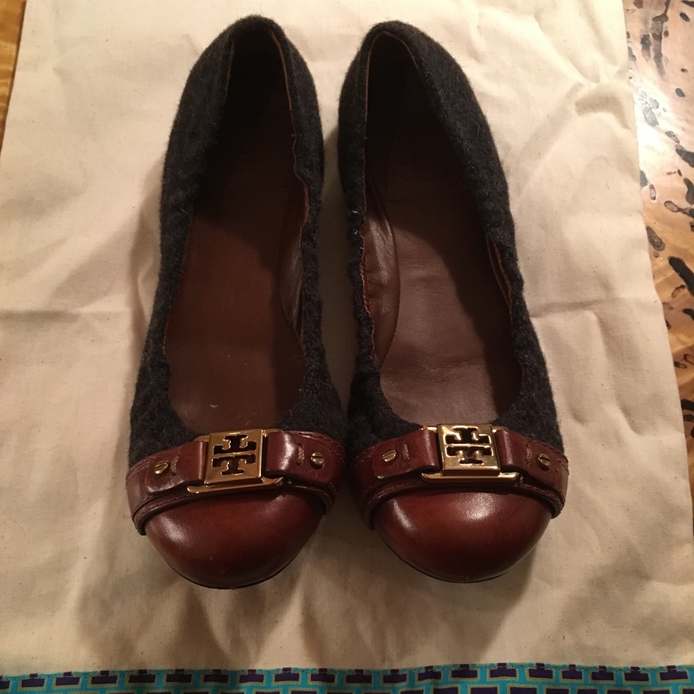 Tory Burch Brown and Gray Flat