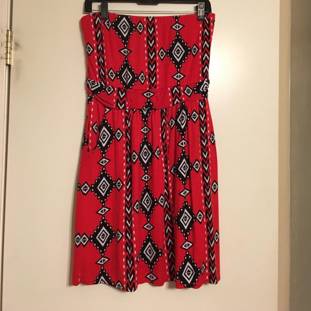 Strapless dress