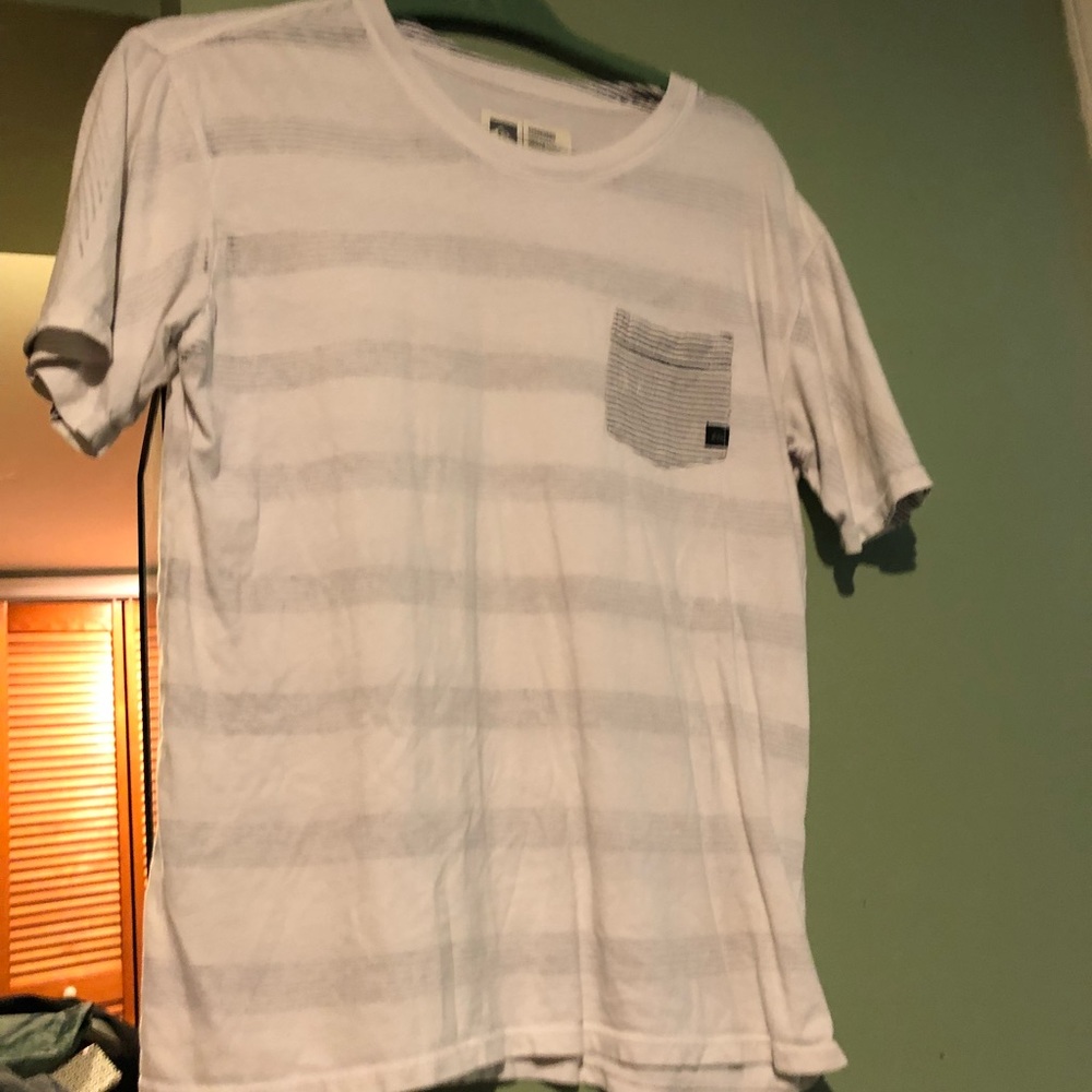 Cute striped shirt!