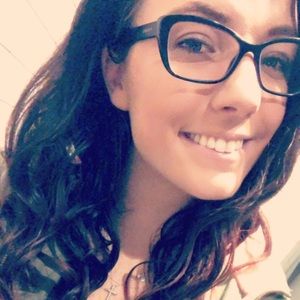 Meet your Posher, Kara