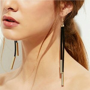 💥Flash Sale💥Black Suede Tassel Earrings