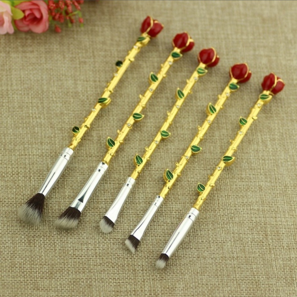 Beauty & the Beast Makeup Brushes