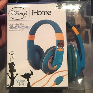 Disney I Home headphones.    phineas and ferb