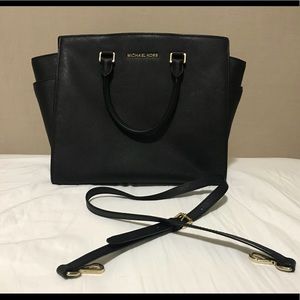 Michael Kors Selma Medium