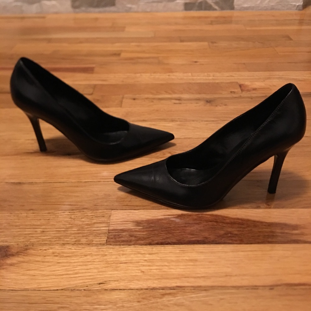 Shoes - pumps