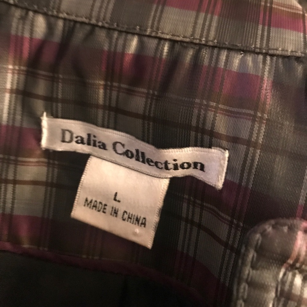 Jacket - Picture 5 of 5