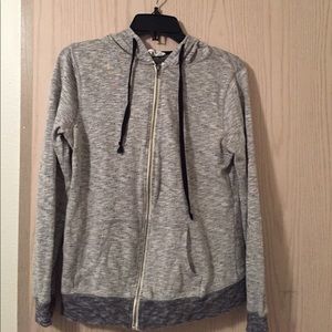 Lightweight Hoody