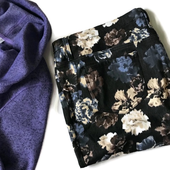 Faded Glory Pants - Floral Jeggings