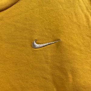 Nike Tops - ✨EUC✨Nike Sports Tee Nike Tops - ✨EUC✨Nike Sports Tee