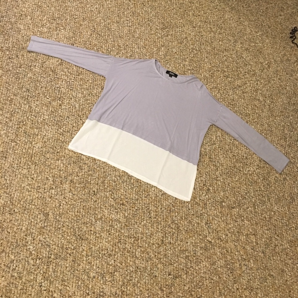 Long sleeve gray shirt