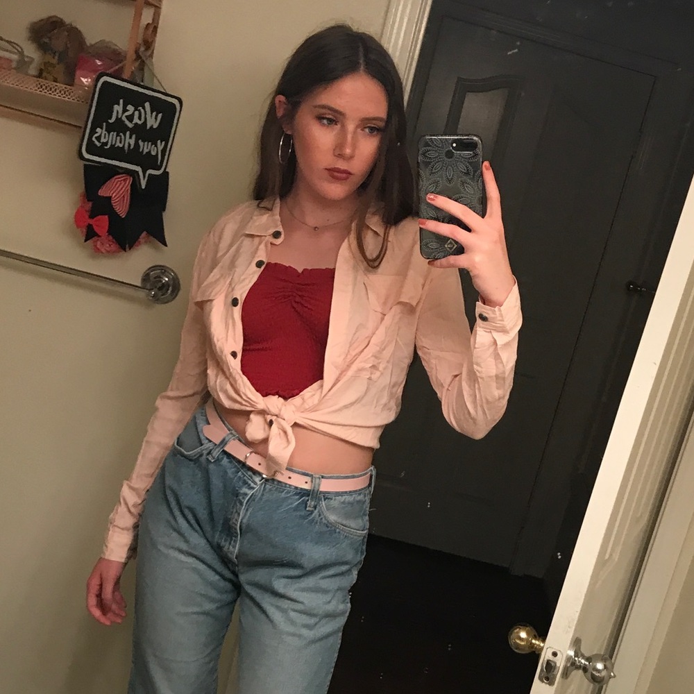 Pick long sleeve silky button up