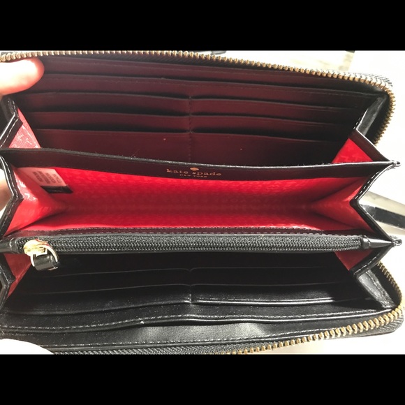 Kate Spade ♠️ wallet - Picture 6 of 7