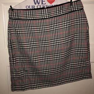 Above the knee Banana Republic skirt
