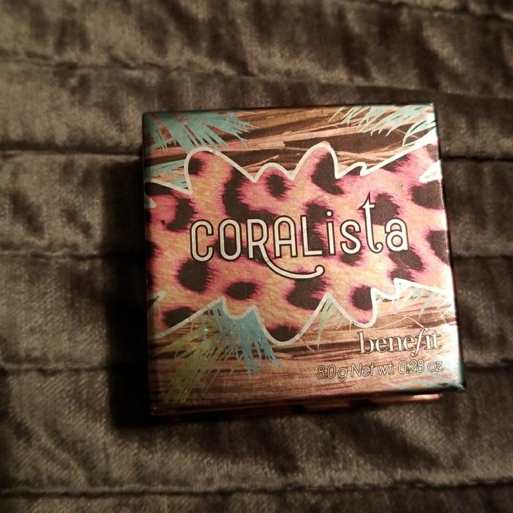 Benefit coralista blush/bronzer color -CORAL PINK