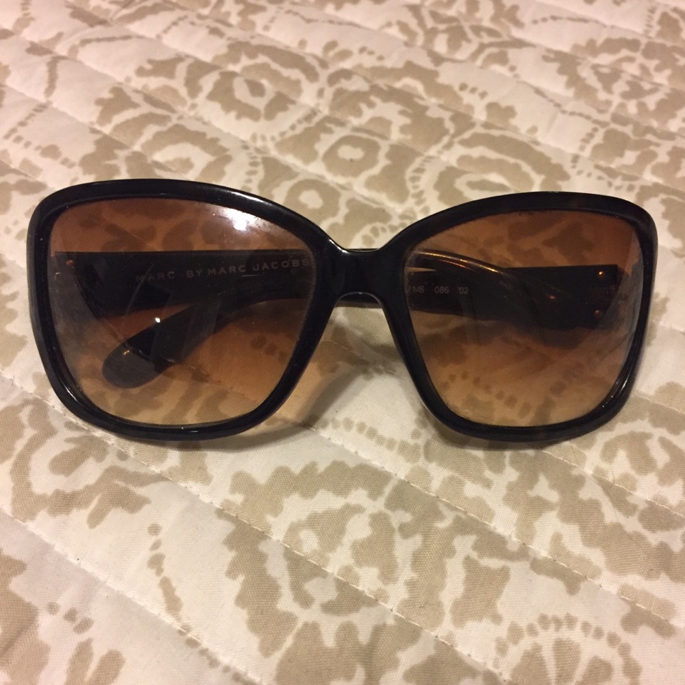 Marc Jacobs sunglasses
