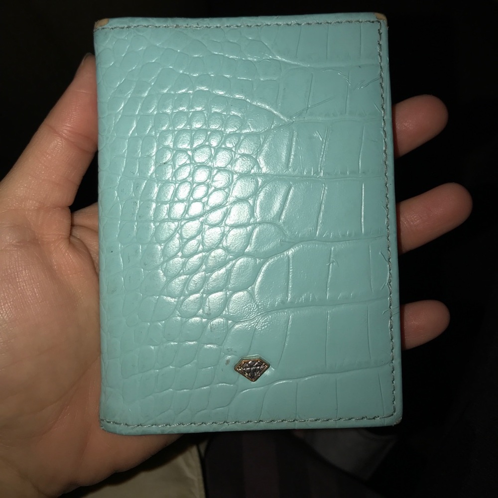 Diamond supply wallet