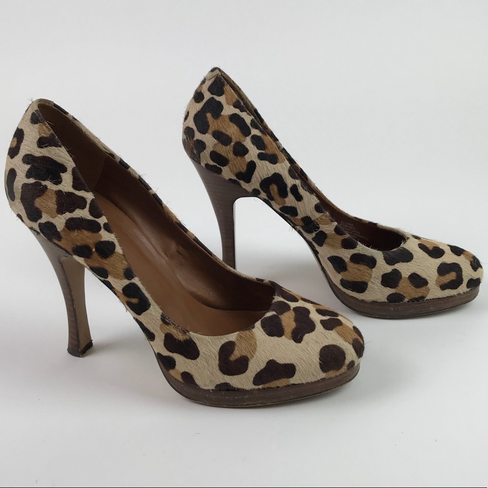 BCBG Cheetah Print Pumps 8.5 Heels
