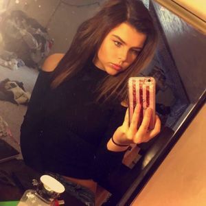 Meet your Posher, Jenna