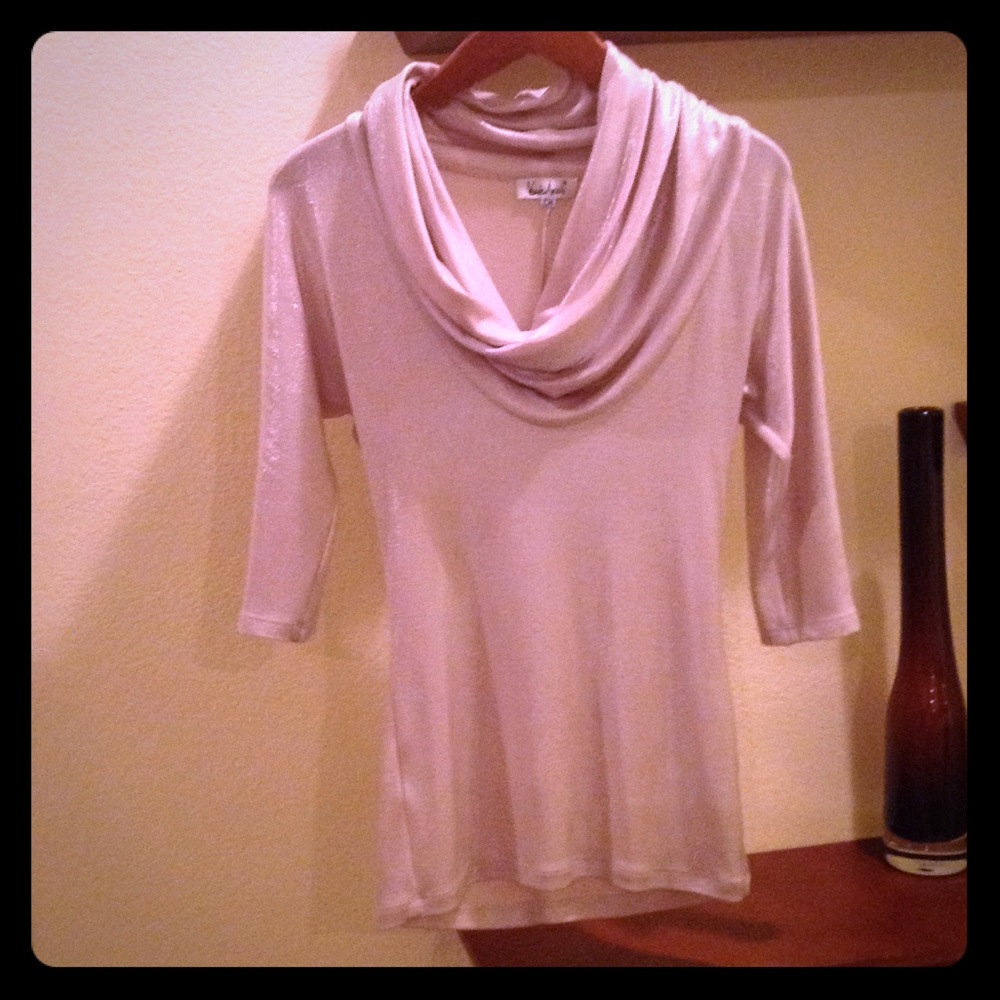 Metallic top for the holidays