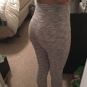 Lululemon icy grey leggings