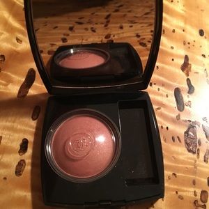 Chanel Blush - 260 Alezane