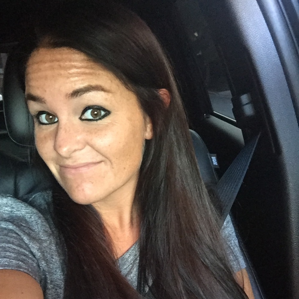 Meet your Posher, Tiffany