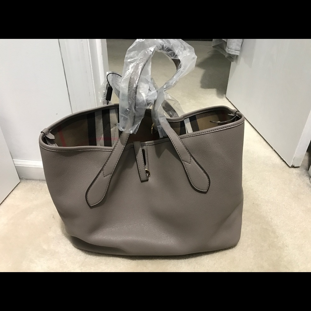 Burberry handbag